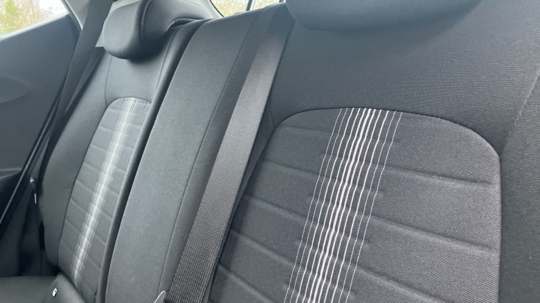 Hyundai i10 1.2 MPi SE Connect 5dr Petrol Hatchback